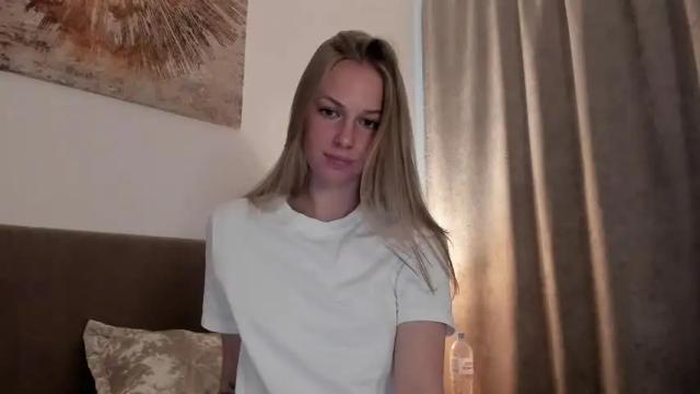 Image 4 of magic_couple13 Stream on Chaturbate on 3 months ago