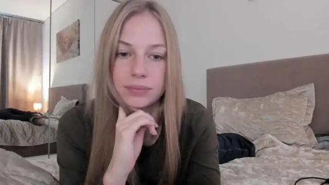 Image 6 of magic_couple13 Stream on Chaturbate on 2 months ago