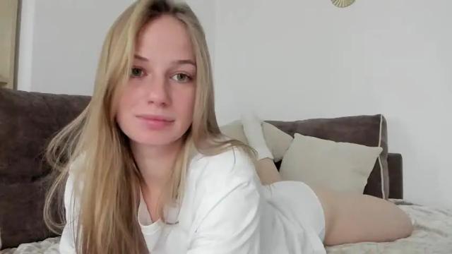 Thumbnail 2, magic_couple13's Stream at Chaturbate, 2 months ago