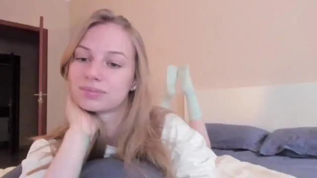 Image 2 of magic_couple13 Stream on Chaturbate on 28 days ago