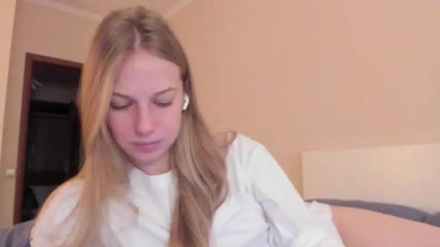 Image 6 of magic_couple13 Stream on Chaturbate on 28 days ago