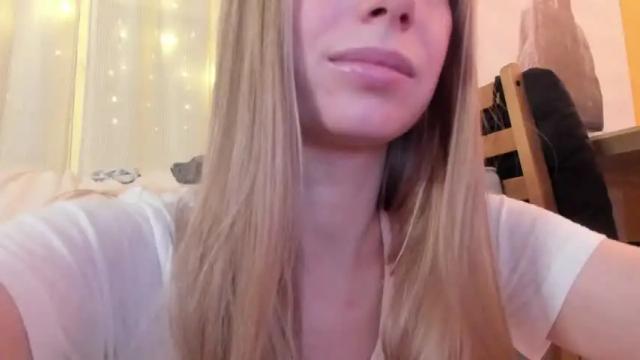 Image 12 of magic_couple13 Stream on Chaturbate on 19 days ago