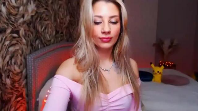 Image 12 of magic_eyes_ Stream on Chaturbate on 18 months ago