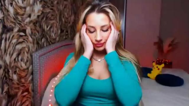 Image 4 of magic_eyes_ Stream on Chaturbate on 18 months ago