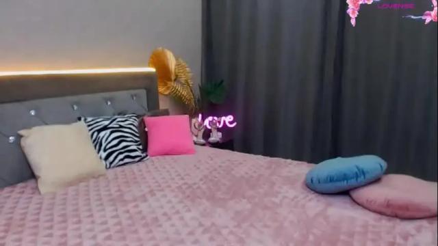 Image 10 of magic_eyes_ Stream on Chaturbate on 3 months ago