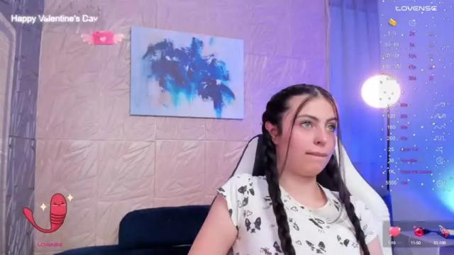 Image 2 of magic_fernanda Stream on Chaturbate on 8 months ago