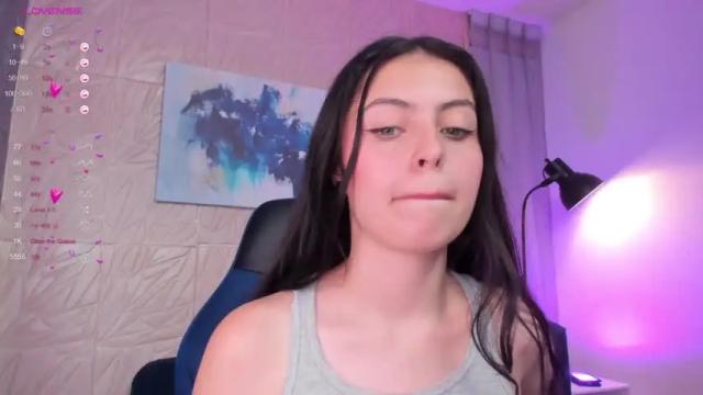 Image 2 of magic_fernanda Stream on Chaturbate on 6 months ago