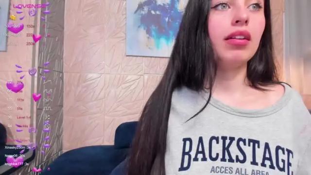 Image 10 of magic_fernanda Stream on Chaturbate on 5 months ago