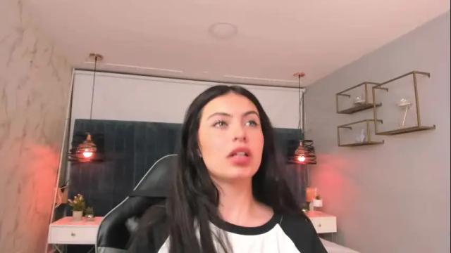 Image 10 of magic_fernanda Stream on Chaturbate on 3 months ago