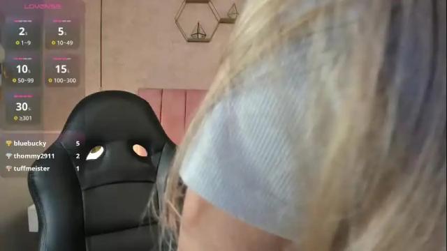 Image 8 of magic_fernanda Stream on Chaturbate on 2 months ago