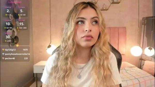 Image 3 of magic_fernanda Stream on Chaturbate on 2 months ago