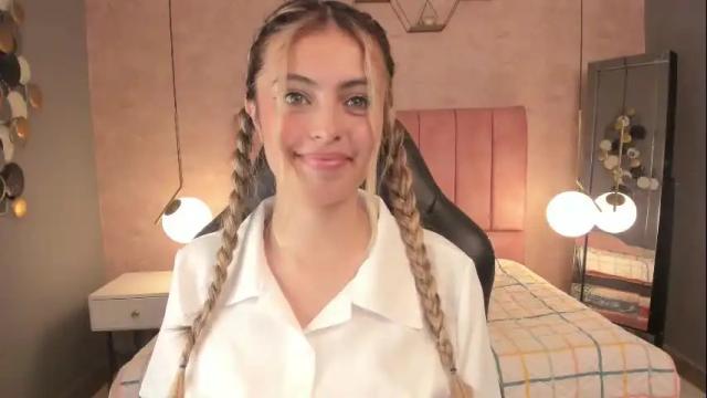 Image 3 of magic_fernanda Stream on Chaturbate on 2 months ago