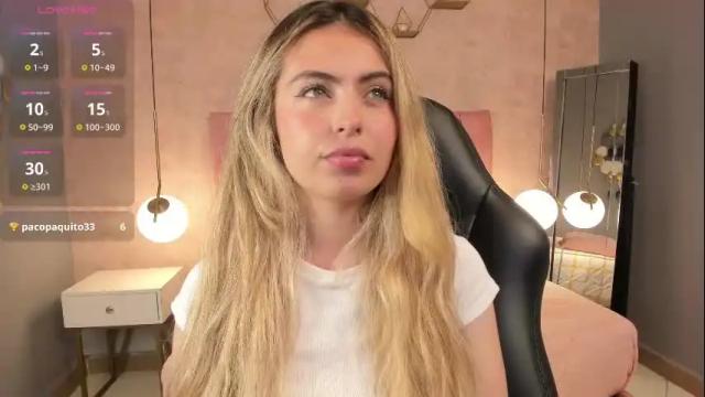 Image 8 of magic_fernanda Stream on Chaturbate on 1 month ago