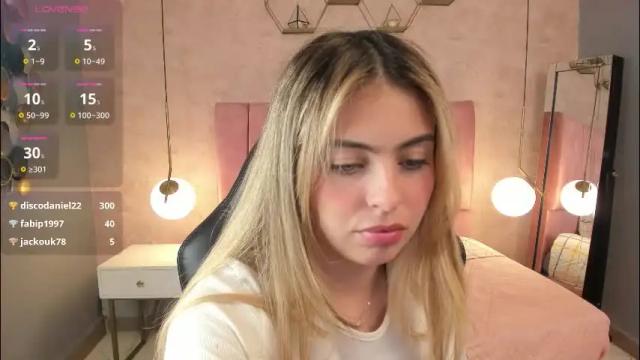 Image 12 of magic_fernanda Stream on Chaturbate on 1 month ago