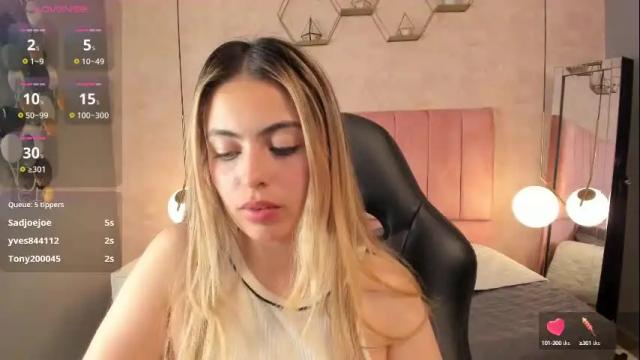 Image 7 of magic_fernanda Stream on Chaturbate on 1 month ago