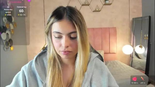 Image 8 of magic_fernanda Stream on Chaturbate on 13 hours ago