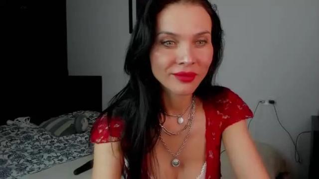 Image 3 of magic_julia1 Stream on Chaturbate on 20 months ago