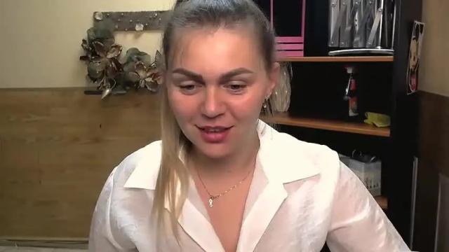 Image 10 of magic_katarina Stream on Chaturbate on 20 months ago