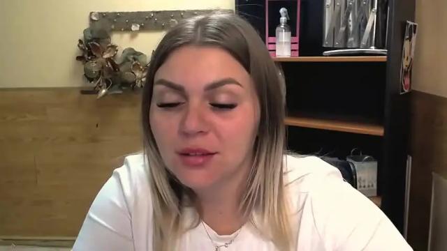 Image 8 of magic_katarina Stream on Chaturbate on 20 months ago