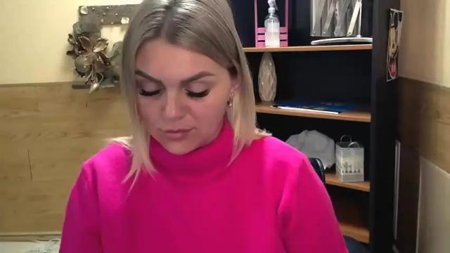 Image 11 of magic_katarina Stream on Chaturbate on 16 months ago
