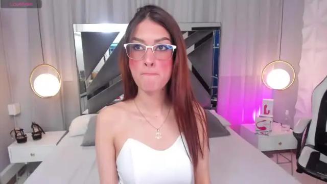 Image 4 of magic_rouse Stream on Chaturbate on 12 months ago