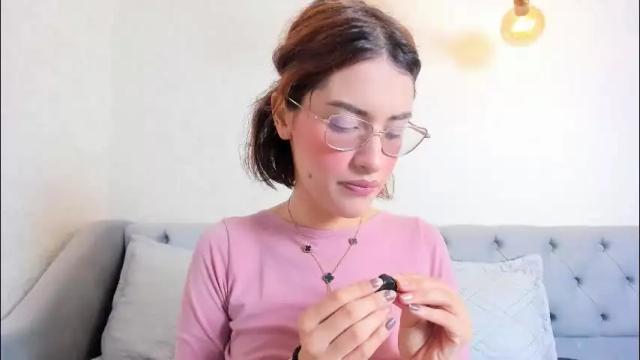 Thumbnail 1, magic_rouse's Stream at Chaturbate, 2 months ago