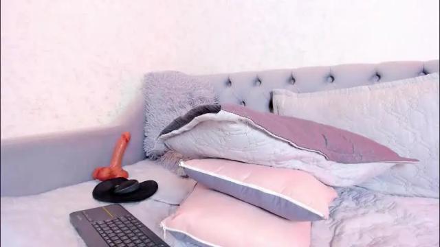 Image 8 of magic_rouse Stream on Chaturbate on 2 months ago