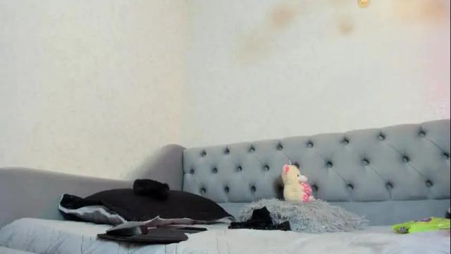 Image 3 of magic_rouse Stream on Chaturbate on 1 month ago