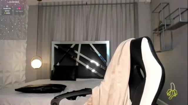 Thumbnail 1, magic_scarlet's Stream at Chaturbate, 1 month ago