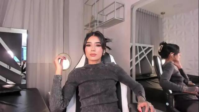 Image 8 of magic_scarlet Stream on Chaturbate on 27 days ago
