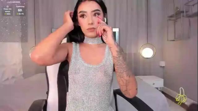 Image 8 of magic_scarlet Stream on Chaturbate on 24 days ago