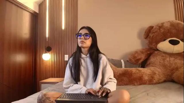 Thumbnail 1, magic_scarlet's Stream at Chaturbate, 15 days ago