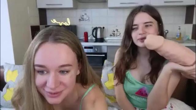 Image 12 of magical_mermaids Stream on Chaturbate on 1 month ago