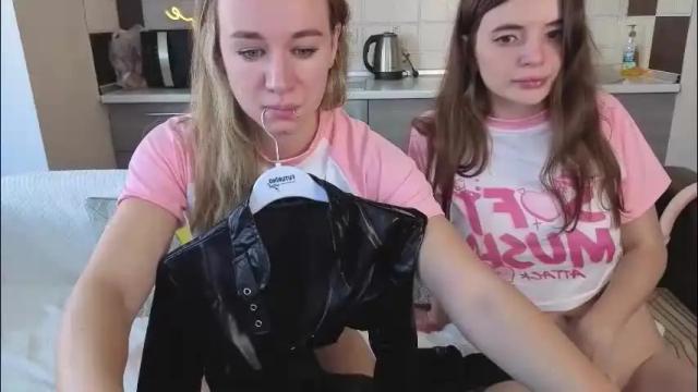 Image 12 of magical_mermaids Stream on Chaturbate on 24 days ago