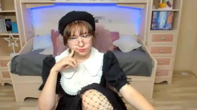Image 4 of magicalgirll Stream on Chaturbate on 19 months ago