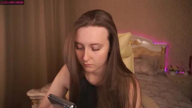 Image 2 of magicariel Stream on Chaturbate on 21 months ago