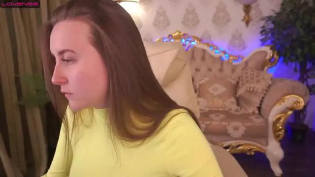Image 2 of magicariel Stream on Chaturbate on 20 months ago