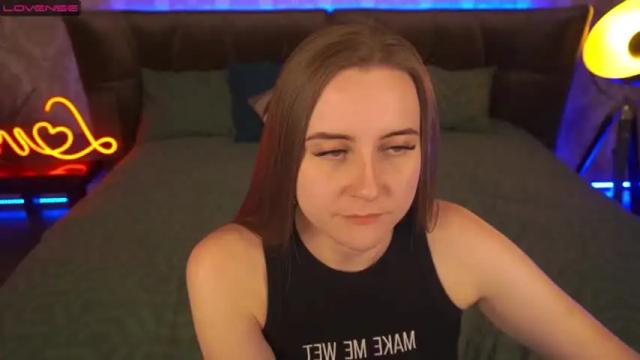 Image 2 of magicariel Stream on Chaturbate on 20 months ago