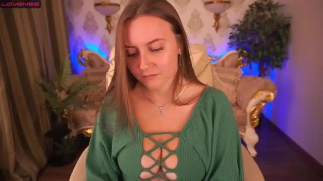 Image 4 of magicariel Stream on Chaturbate on 19 months ago