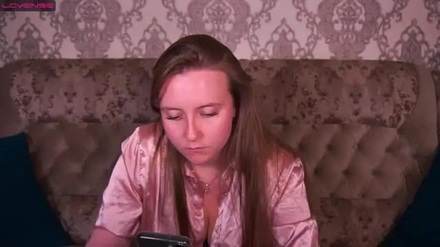 Image 2 of magicariel Stream on Chaturbate on 19 months ago