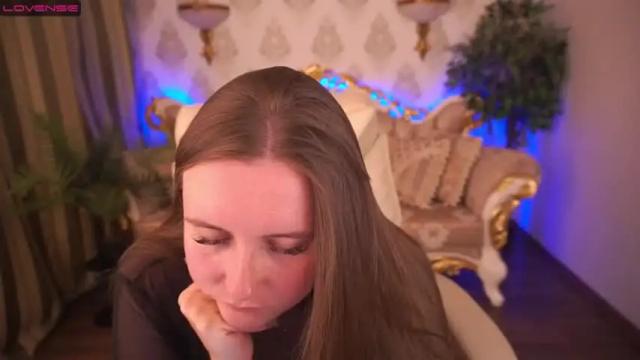 Image 2 of magicariel Stream on Chaturbate on 19 months ago