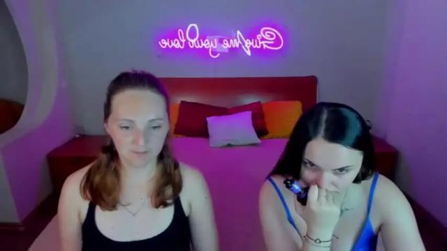 Image 10 of magiceyess Stream on Chaturbate on 12 months ago