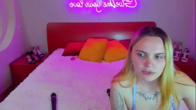 Image 7 of magiceyess Stream on Chaturbate on 1 month ago