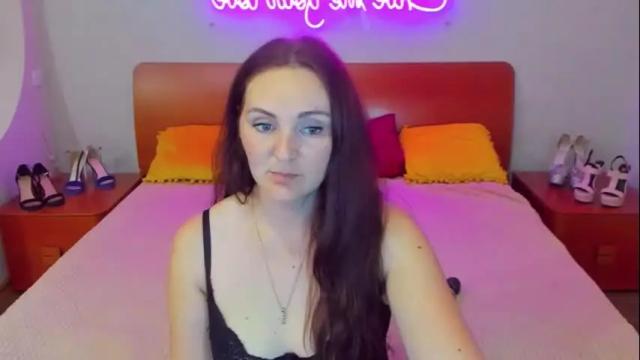Image 12 of magiceyess Stream on Chaturbate on 1 month ago
