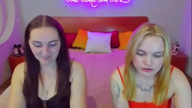 Image 3 of magiceyess Stream on Chaturbate on 26 days ago