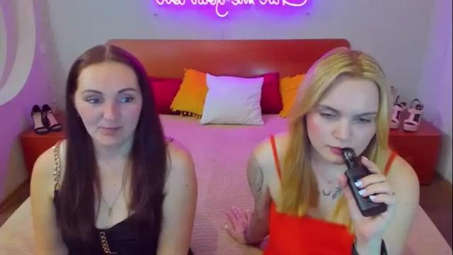 Image 4 of magiceyess Stream on Chaturbate on 26 days ago