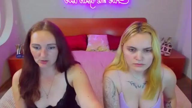 Image 3 of magiceyess Stream on Chaturbate on 3 days ago
