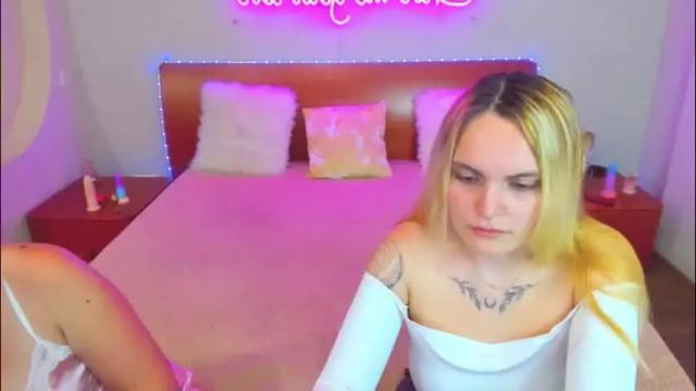 Image 7 of magiceyess Stream on Chaturbate on 2 months ago