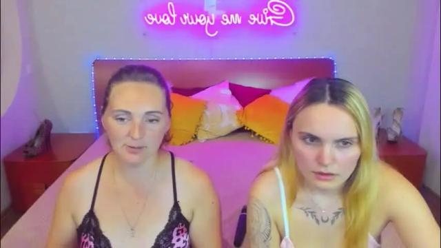 Image 10 of magiceyess Stream on Chaturbate on 1 month ago