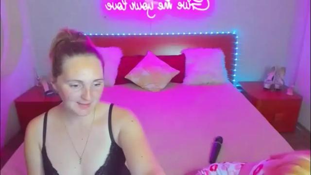 Image 7 of magiceyess Stream on Chaturbate on 2 months ago